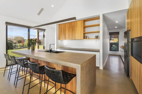 Mayple Peaks - Accommodation NSW 3