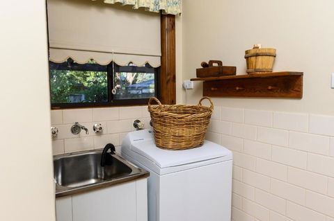 Miriams Cottage - Accommodation NSW 2
