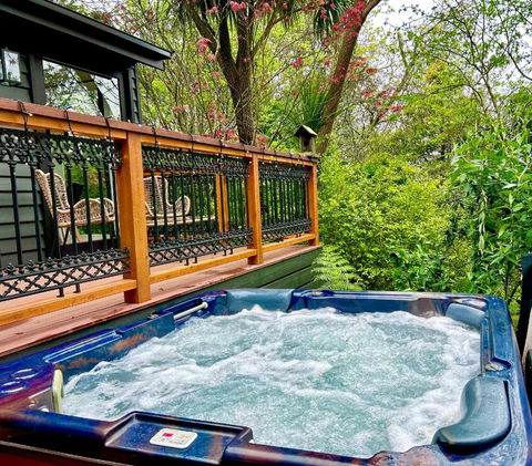Mountain Cottage In Dandenong Ranges - Accommodation NSW 1