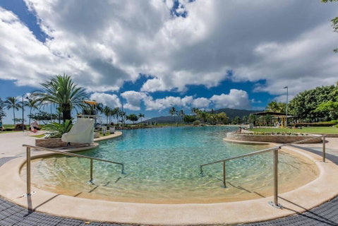 NEW! 2BR Whitsundays Oasis W/ Ocean Views - Accommodation NSW 2