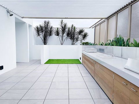 New Modern Apartment Next To Westfield Chermside - Accommodation NSW 1