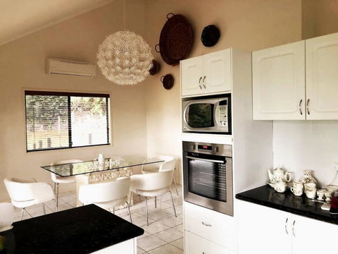 Noosa Hinterland Acreage Close To The Beach - Accommodation NSW 3