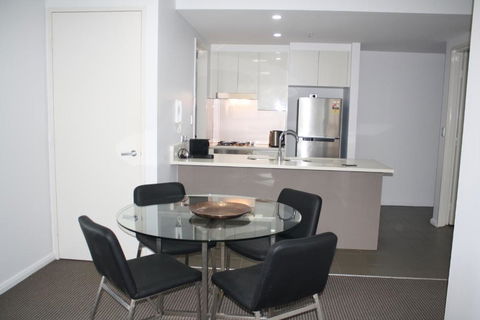 North Sydney Wyndel Apartments-MIL1005 - Accommodation NSW 2