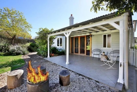 Nowra Beauty - Accommodation NSW 3