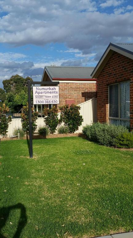 Numurkah Self Contained Apartments - The Saxton - Accommodation NSW 3