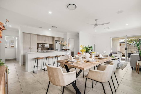 Oasis Retreat In Coomera - Accommodation NSW 1