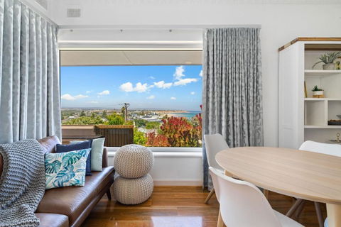 Ocean View In Port Noarlunga - Accommodation NSW 3