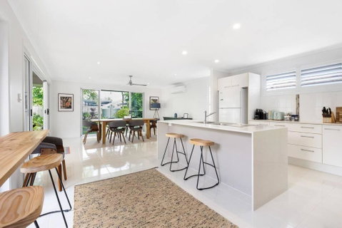OCEAN55- Mooloolaba Family Holiday Home - Accommodation NSW 0