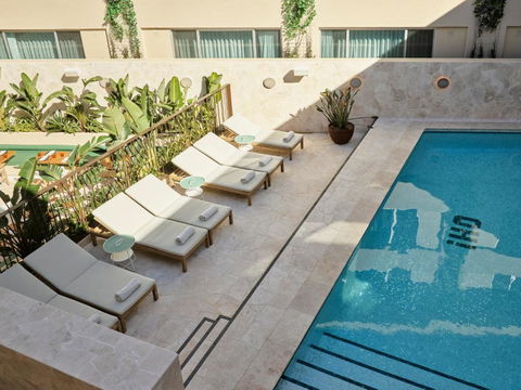 Oxford House - Accommodation NSW 0