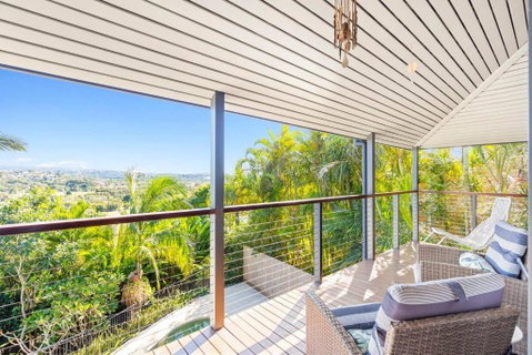 Paradise Palms - Resort Retreat With Panoramic Views - Accommodation NSW 3