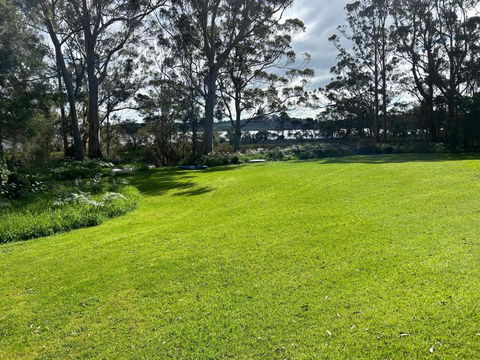 Peacock - Accommodation NSW 0