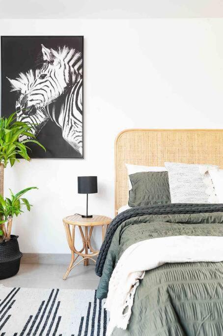 PERFECT STAY 2MIN By WALK TO THE BEACH FREE PARKING - Accommodation NSW 2