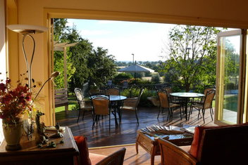 Pericoe Retreat with Accommodation NSW