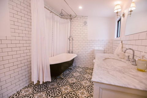 Pet-Friendly Highlands Home With Fireplace - Accommodation NSW 3