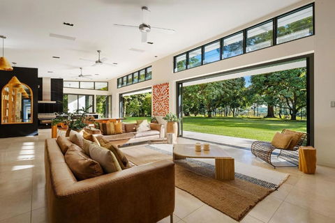 Pine Mountain - Accommodation NSW 1