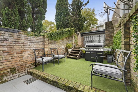 Pet Friendly Paddo Terrace - Accommodation NSW 3