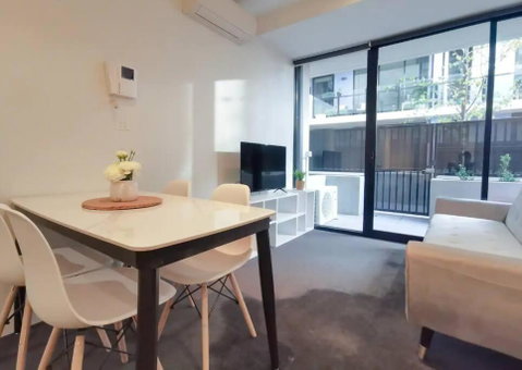 PR126-1 BR Comfy Stay Next To Station With FREE Parking - Accommodation NSW 3