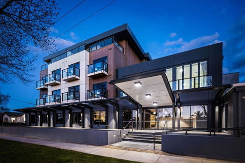 Quality Hotel Lakeside - Accommodation NSW 0