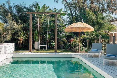 Prime Location With Pool - Walk To Coolum Beach - Accommodation NSW 0