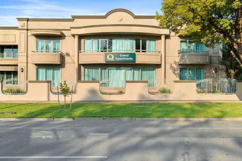 Quality Hotel Parklake Shepparton - Accommodation NSW 2