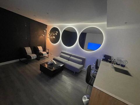 Radiance Residence RnR - Accommodation NSW 3