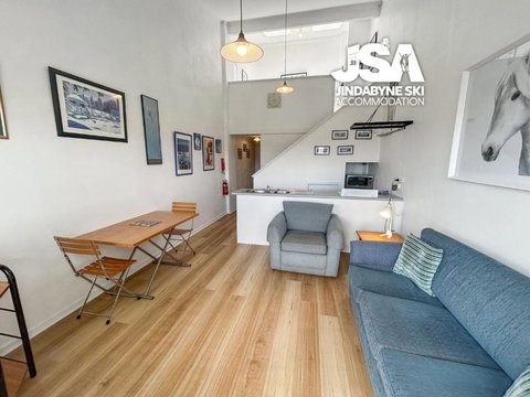 Razorback 3 - Accommodation NSW 2