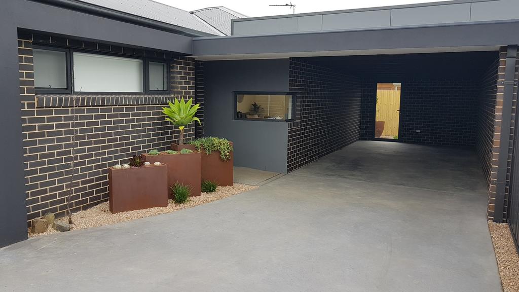 Sale VIC Accommodation NSW