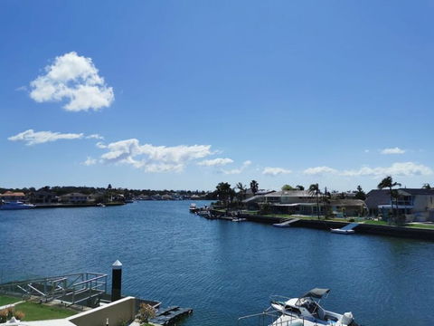 Attached Self Service Waterfront Whole Villa - Sydney - Accommodation NSW 0