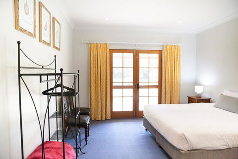 Audrey Wilkinson Vineyard - Accommodation NSW 1