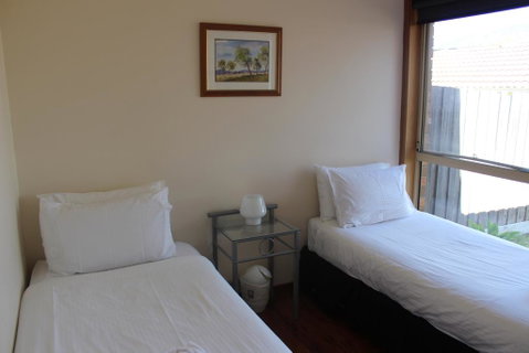 Australian Home Away @ Doncaster Anderson Creek 2 - Accommodation NSW 3