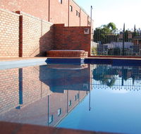 Australian Settlers Motor Inn - Accommodation NSW