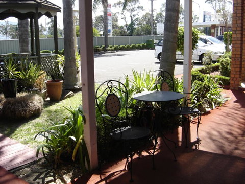 Avaleen Lodge Motor Inn - Accommodation NSW 2