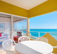 Avalon 4 - right across the road from convent beach - uninterrupted views - Accommodation NSW