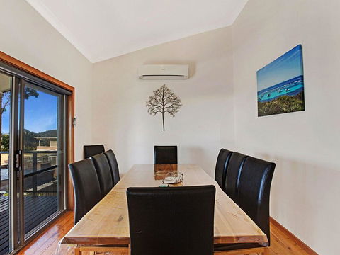 Away @ Nelson Bay, 29 Wollomi Ave - Incredible Water Views, Pet Friendly, WIFI & Aircon - Accommodation NSW 3