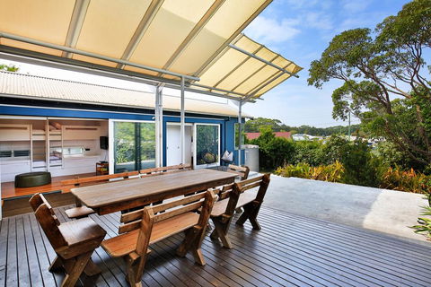 Ayana Beach House - Pet Friendly - Opposite Beach - Accommodation NSW 3