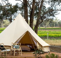 Balgownie Estate Winery Retreat  Restaurant - Accommodation NSW