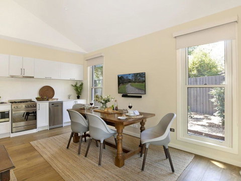 Banyula Annex - Stylish And Contemporary Retreat - Accommodation NSW 2
