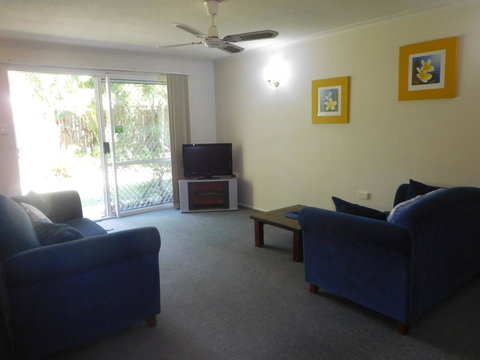 Bayshores Apartment Hervey Bay - Accommodation NSW 2