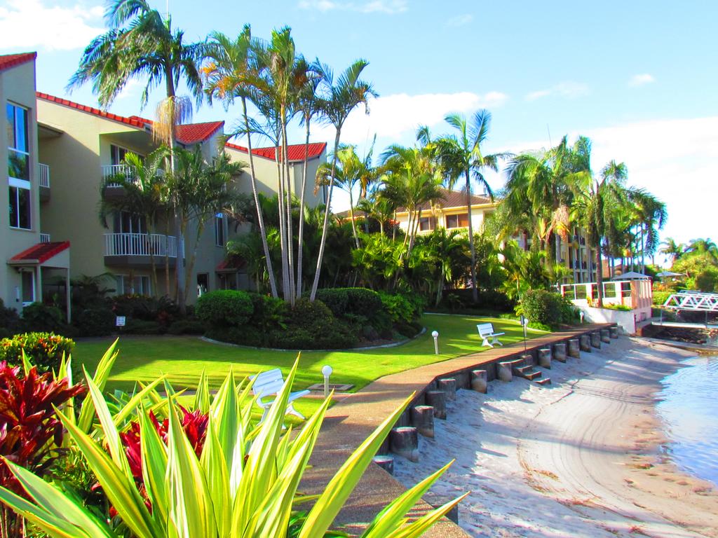 Runaway Bay QLD Accommodation NSW