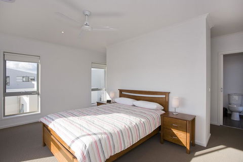Beach & Golf Stays, Australia - Accommodation NSW 3