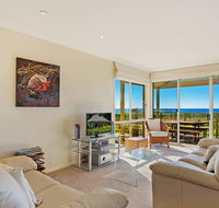 Beach Breakers Apartment - Stunning Views - Accommodation NSW