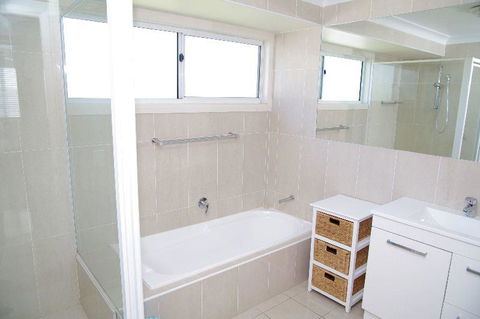 Beach Club 1, 5 Gowing Street - Accommodation NSW 2