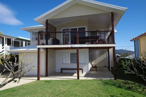 Beach Club 1, 5 Gowing Street - Accommodation NSW 0