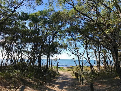 Beach House By The Bay - Accommodation NSW 3