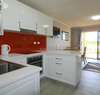 Beachfront 2 25 Willow Street - Accommodation NSW