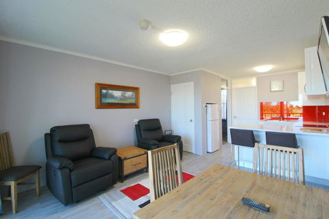 Beachfront 4, 25 Willow Street - Accommodation NSW 1