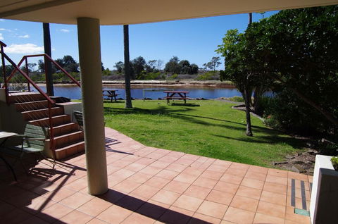 Beachfront 5, 25 Willow Street - Accommodation NSW 2
