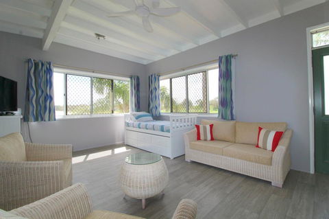 Beachfront 6, 25 Willow Street - Accommodation NSW 1