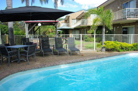 Beachfront Apartments - Accommodation NSW 2