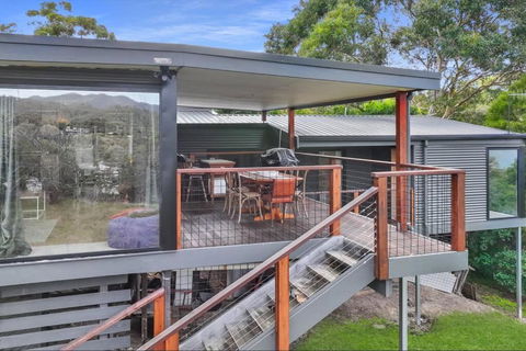Relax At Goughs Bay - Accommodation NSW 3